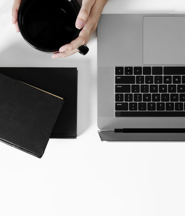 flat-lay-desk-concept-with-copy-space